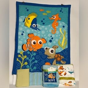 Nemo 5 piece baby crib bedding set read description